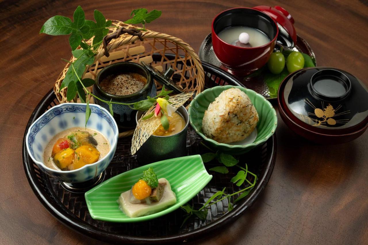 Bessho Onsen Midoriya Hotel Ueda Bagian luar foto